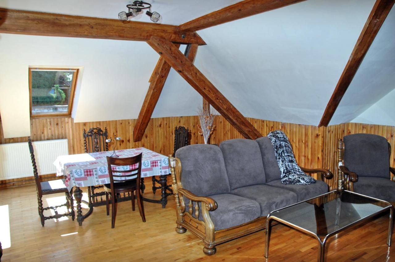 Brasov Valley Apartment Exterior photo