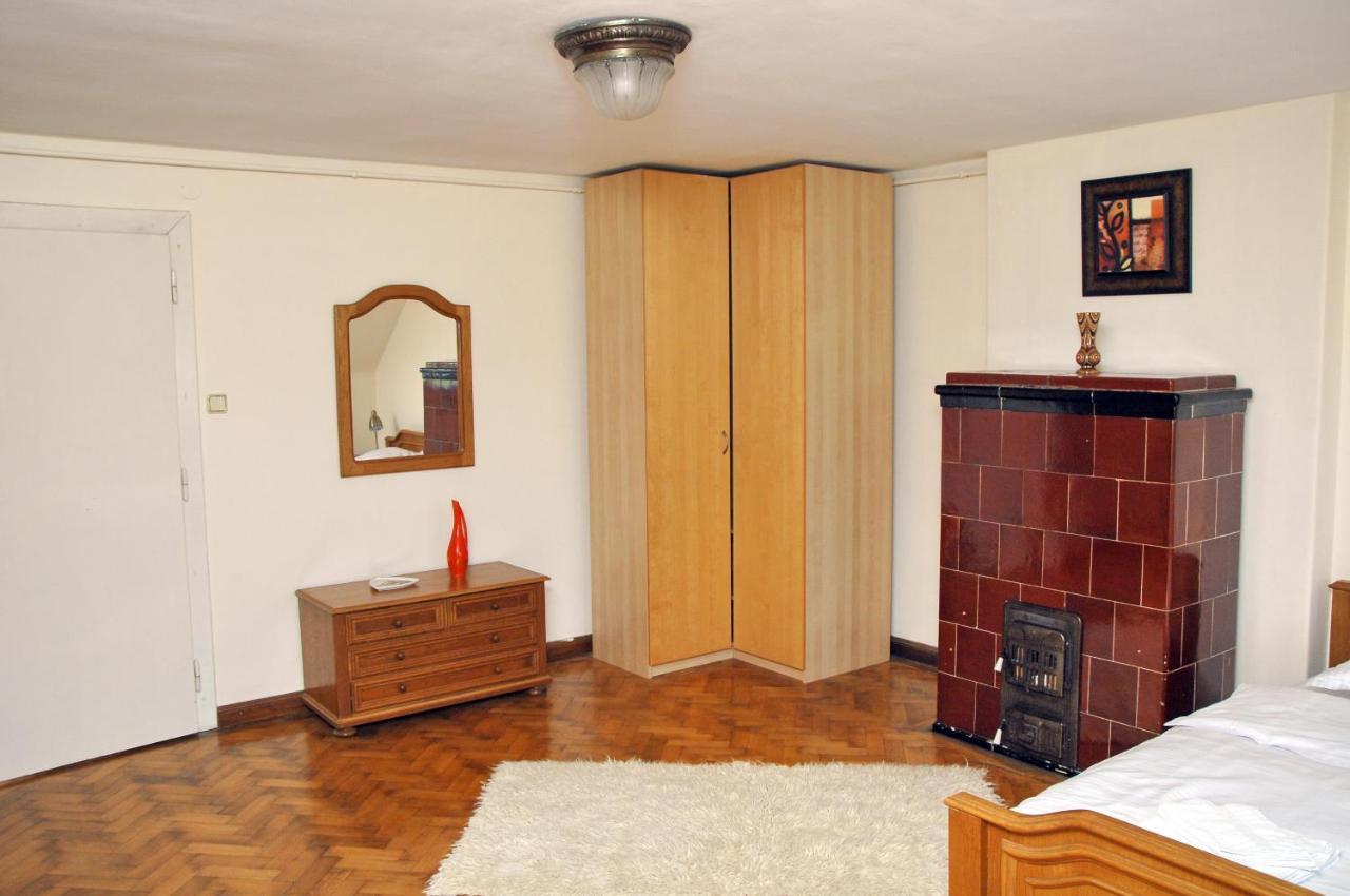 Brasov Valley Apartment Exterior photo